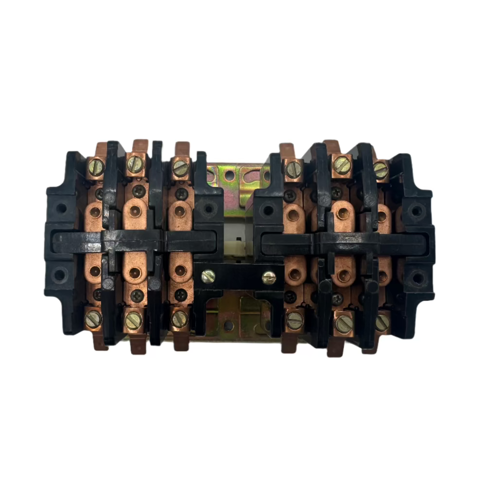Furnas 44CE30AJ326R Reversing Contactor