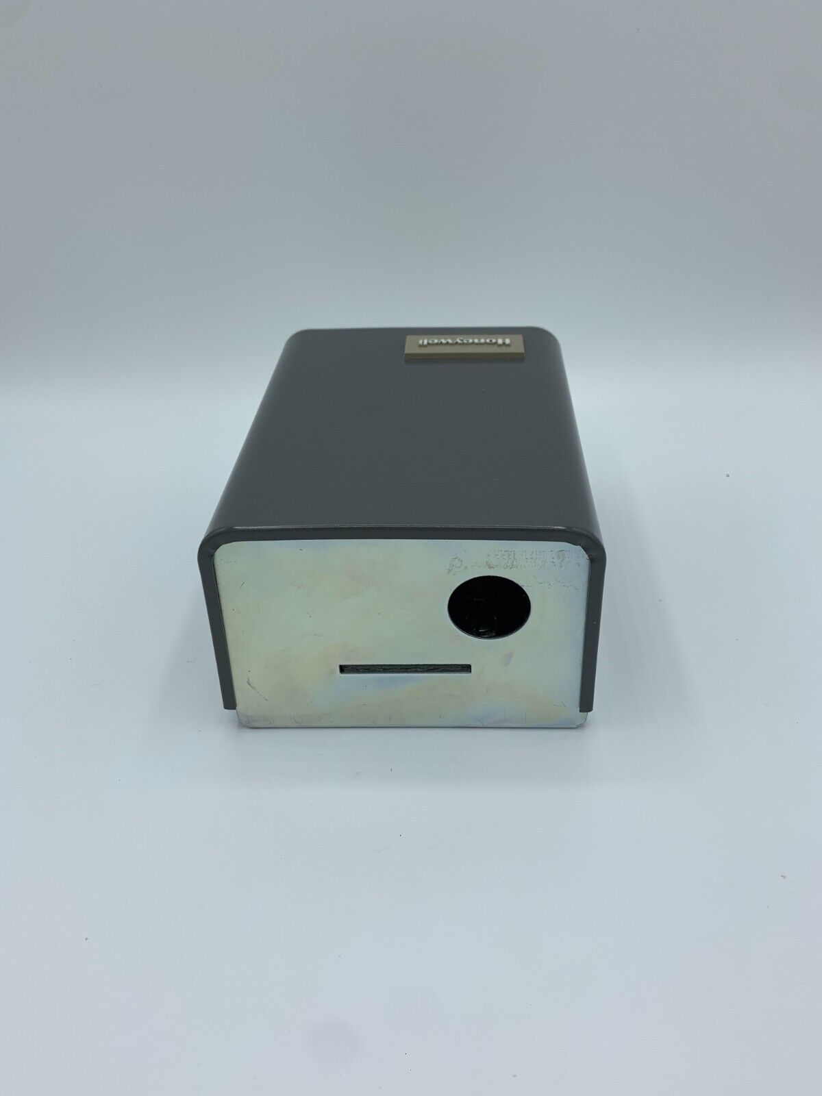 Honeywell R882F1004 Relay Control Module R882F 1004 R882F-1004