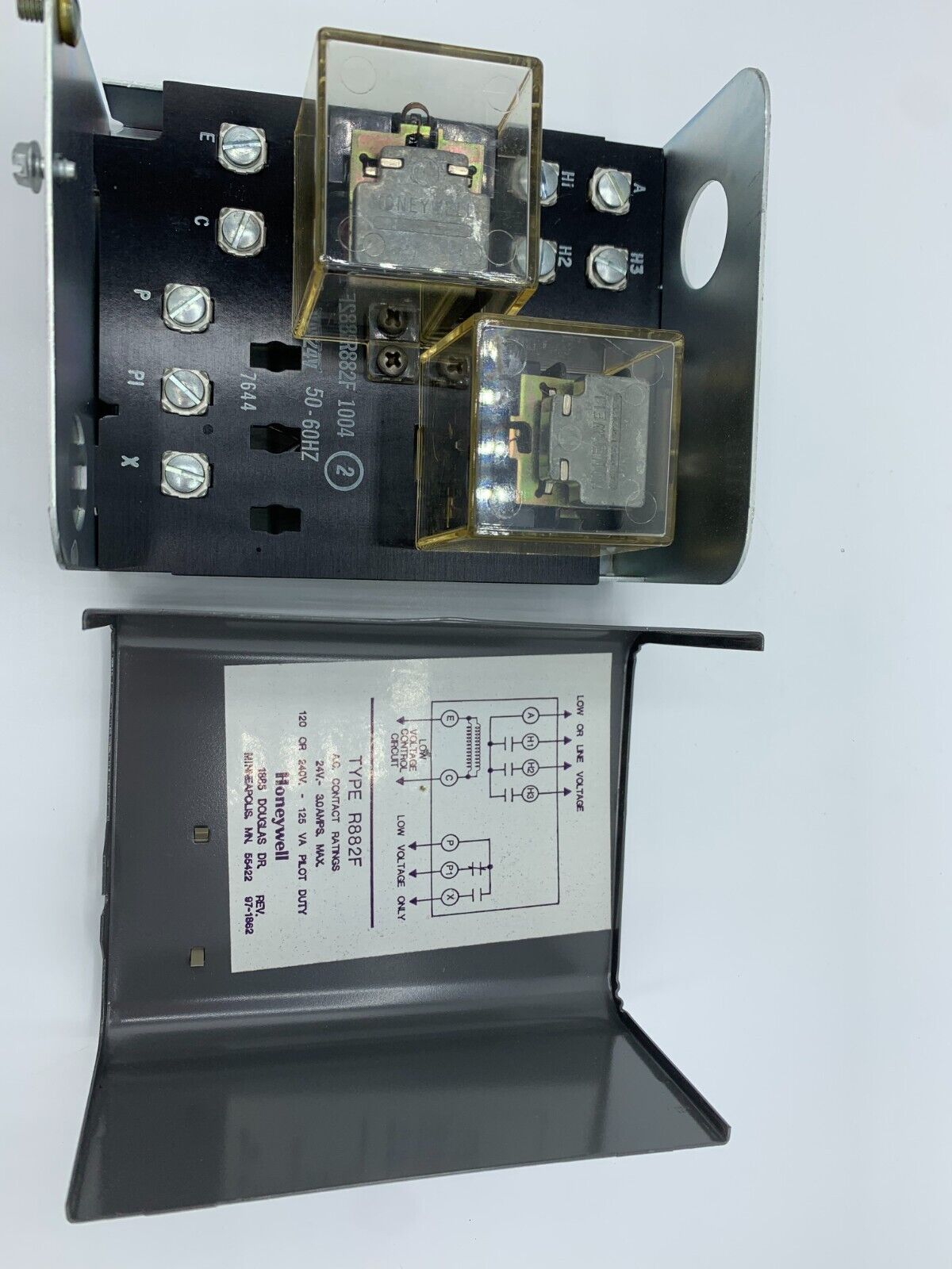 Honeywell R882F1004 Relay Control Module R882F 1004 R882F-1004