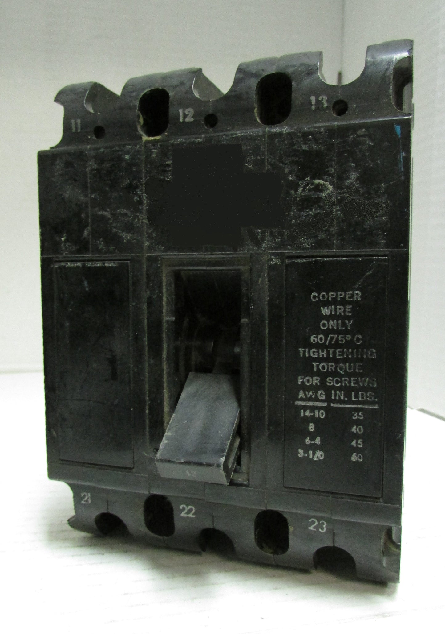 HEINEMANN GH3-Z13-24 CIRCUIT BREAKER 3POLE