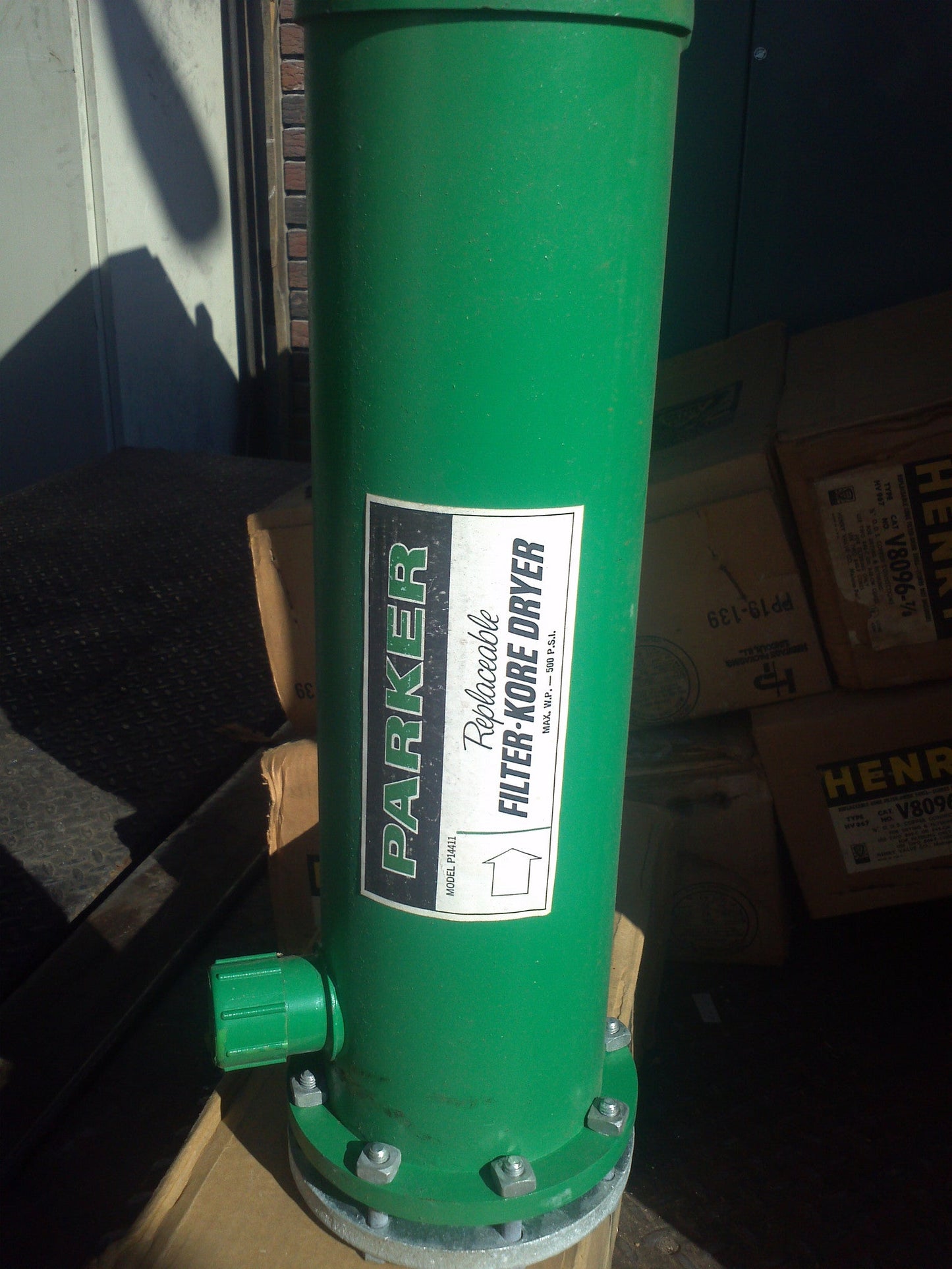 HENRY P-14411 1-3/8 -FILTER DRIER SHELL