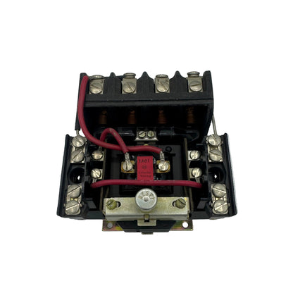 Allen-Bradley 709B0DA Motor Starter Contactor