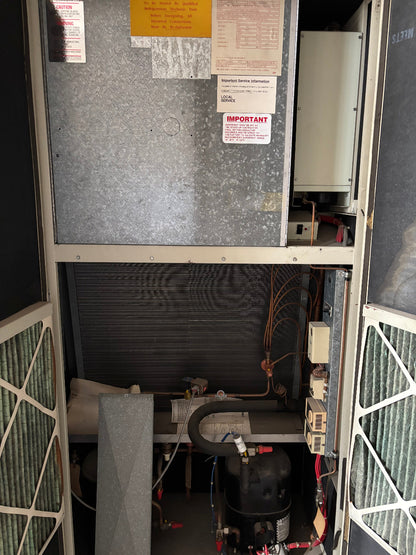 Edpac ACS-U3.5-SS 3.5 Ton 460V Air Cooled Standard Upflow Single Compressor Computer Room Cooling