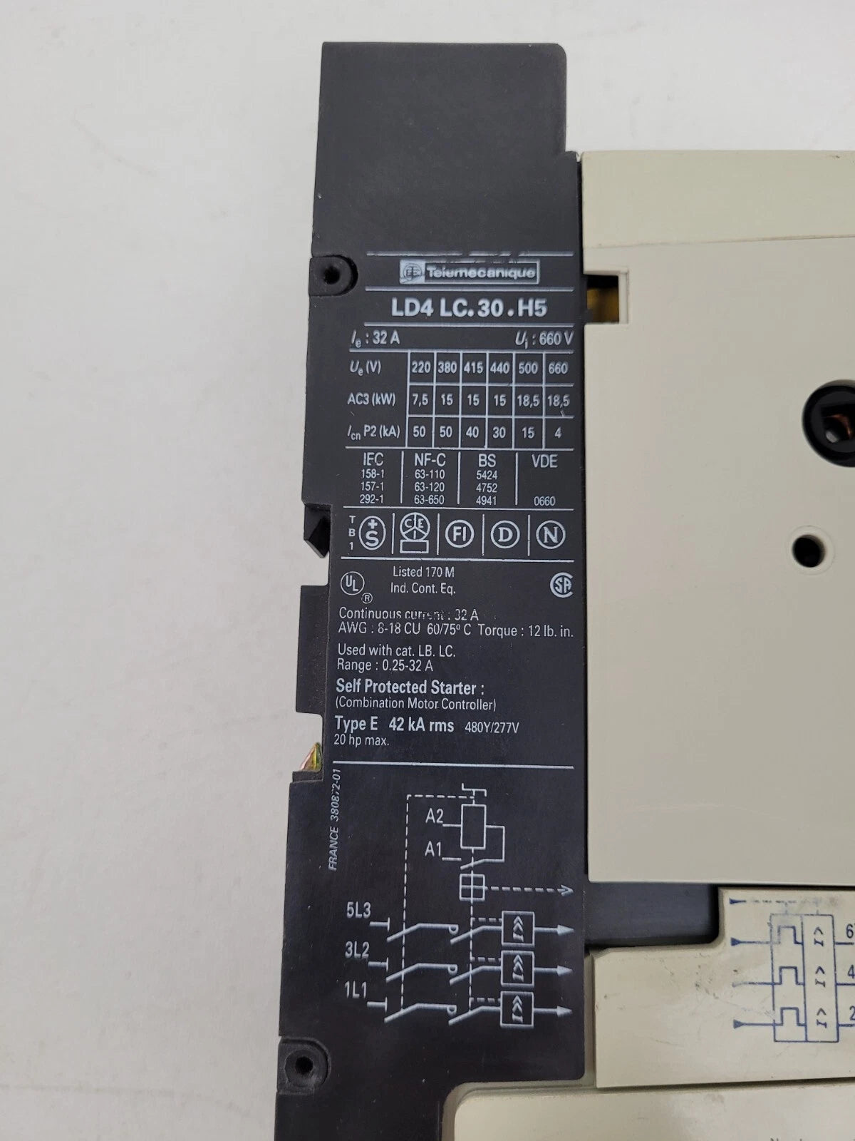 Schneider Electric (Telemecanique) LD4LC30H5 with LB1‑LC03M17 Self Protected Motor Controller