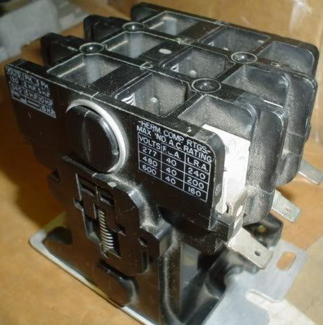 TELEMECANique Contactor 2200EB230EA 6