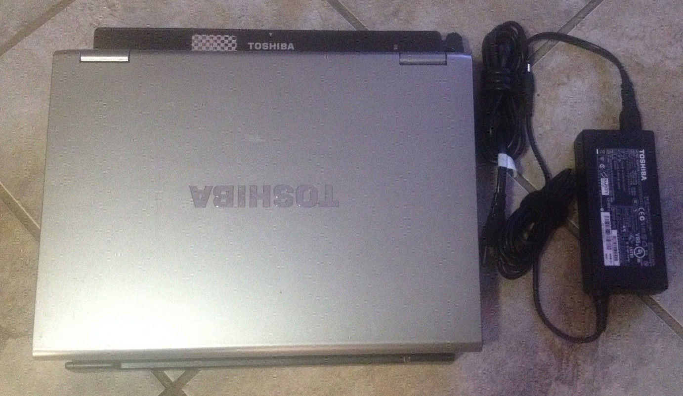 Toshiba Core 2 Duo Laptop 4GB 160GB 14